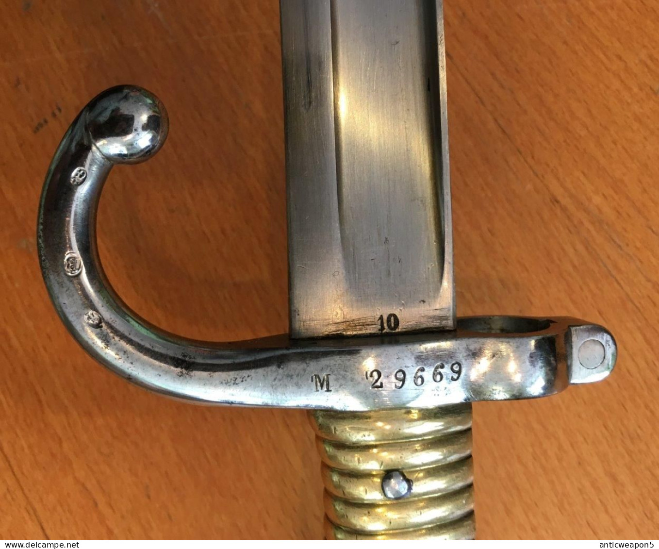 Baïonnette de fusil Chasspot. France. M1866. (703) Fourreau en métal.