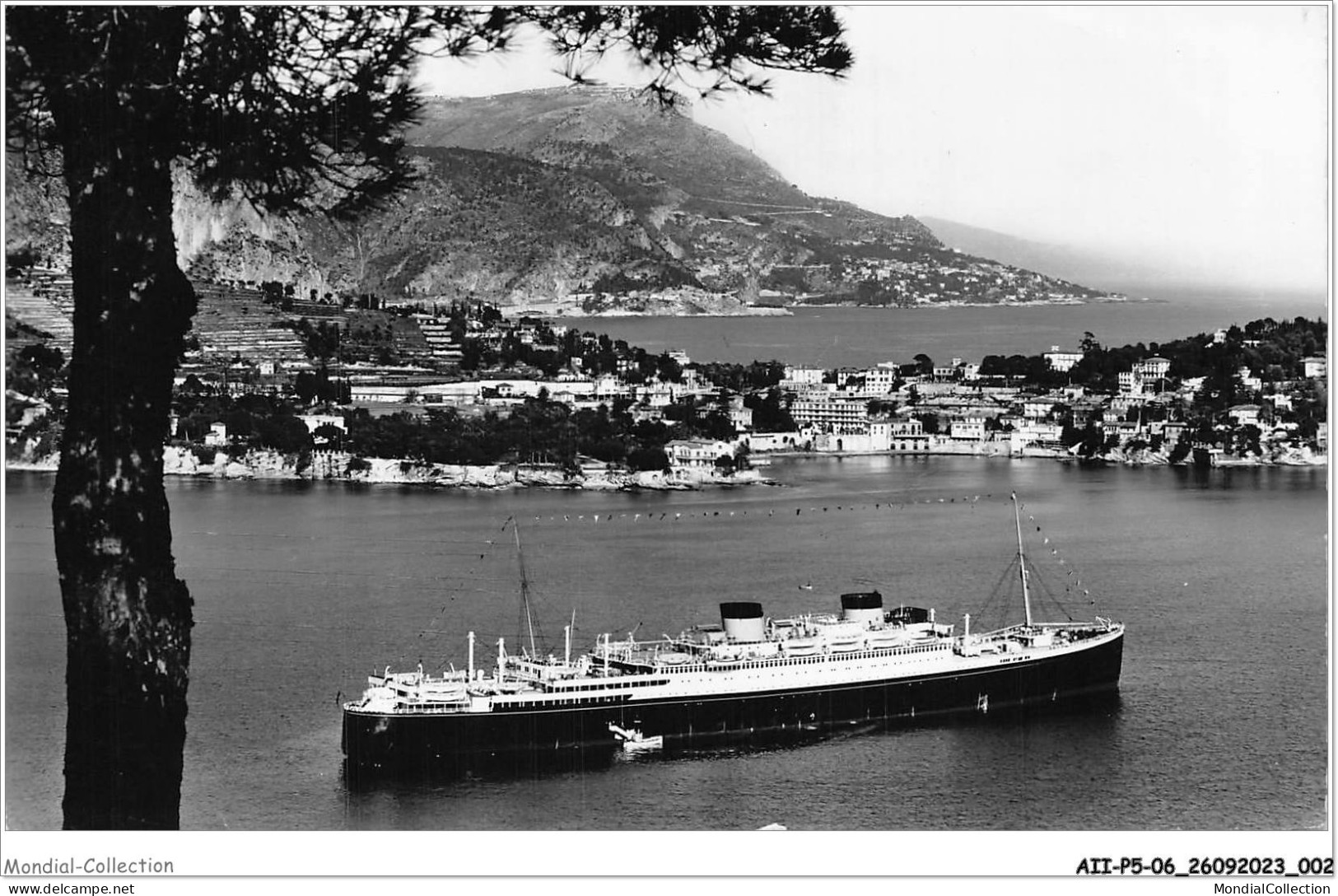 AIIP5-06-0477 - COTE D'AZUR - Paquebot En Rade De Villefranche-sur-mer - Au Fond - La Tete De Chien - Navigazione – Porto