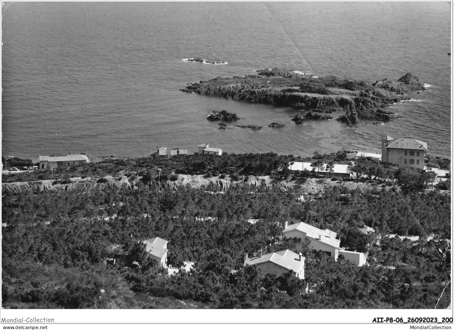 AIIP8-06-0905 - ANTHEOR - Hotel De La Corniche D'or Et L'ile Des Vieilles - Antheor