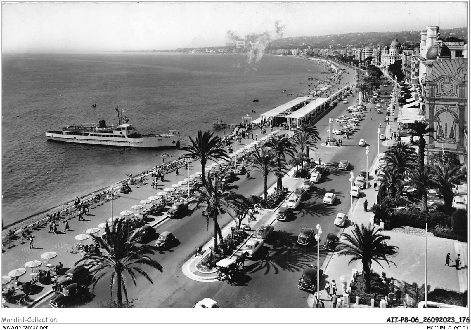 AIIP8-06-0893 - NICE - La Promenade Des Anglais - Transport (road) - Car, Bus, Tramway