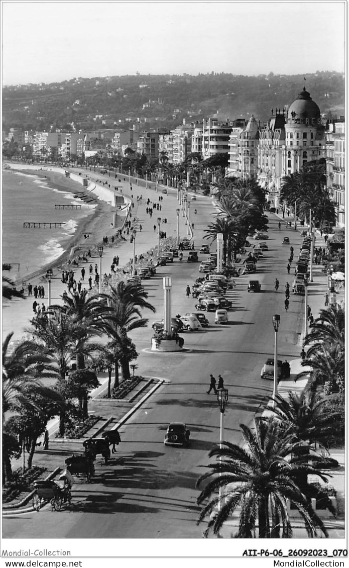 AIIP6-06-0622 - NICE - La Promenade Des Anglais Et La Baie Des Anges - Piazze