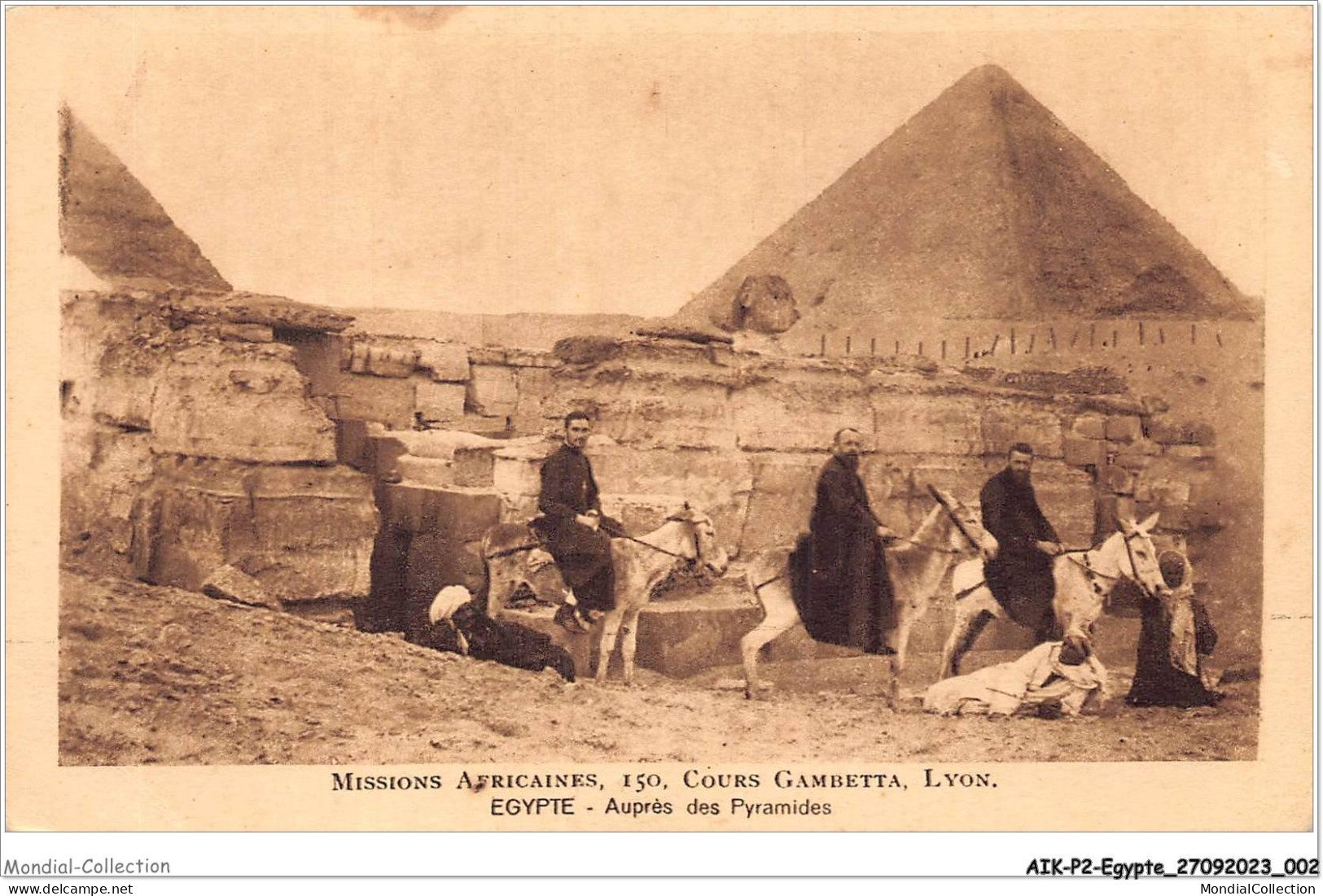 AIKP2-EGYPTE-0103 - Missions Africaines - Cours Gambetta - Lyon - Auprès Des Pyramides  - Pyramides