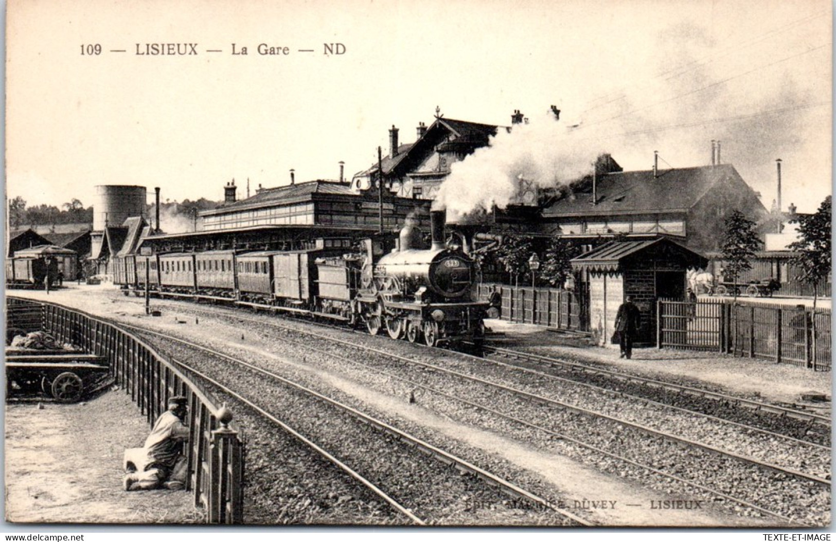 14 LISIEUX - La Gare (train) - Lisieux