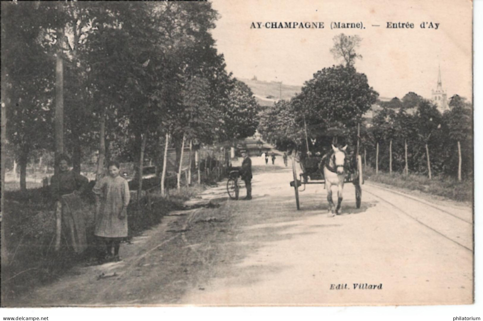 51 AY En CHAMPAGNE  Entrée D' Ay  (cheval, Charette, Attelage) - Ay En Champagne