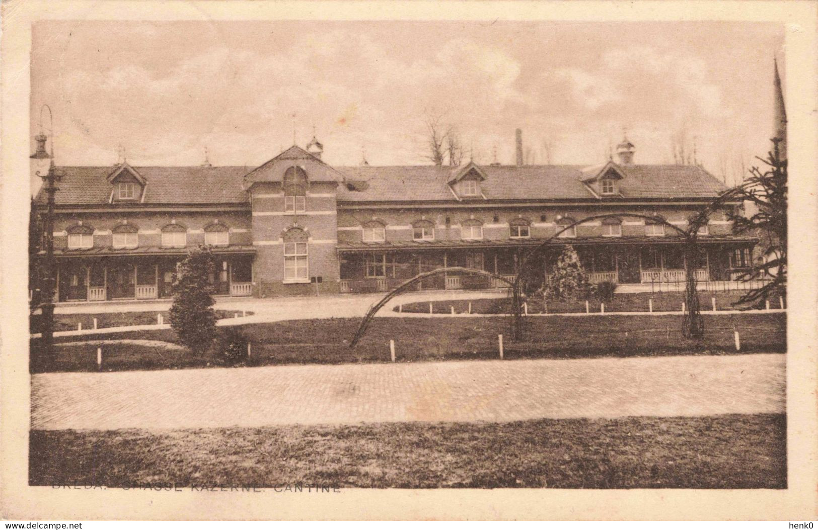 Breda Chassé Kazerne Cantine NP51 - Breda