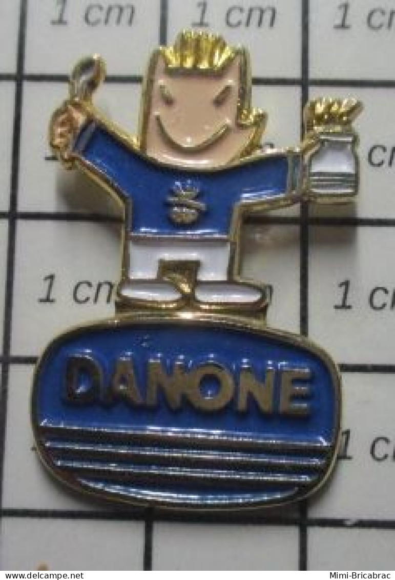 2120  Pin's Pins / Beau Et Rare / JEUX OLYMPIQUES / MASCOTTE BARCELONE 92 DANONE COBI - Jeux Olympiques