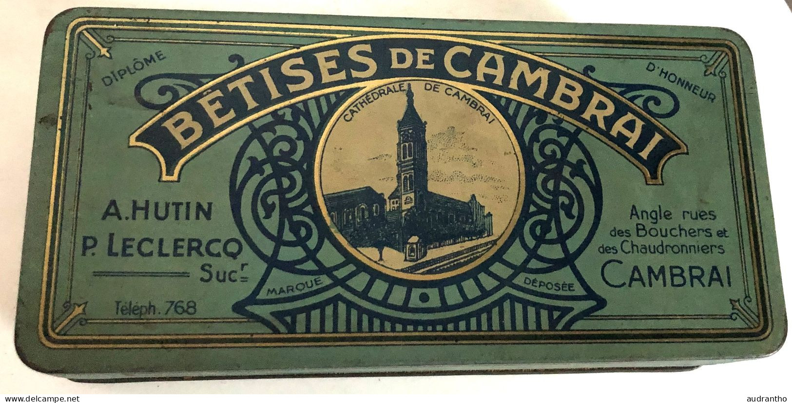 Boîte Ancienne En Fer En Bon état - Bétises De CAMBRAI A. Hutin Et P. Leclercq - Boîtes