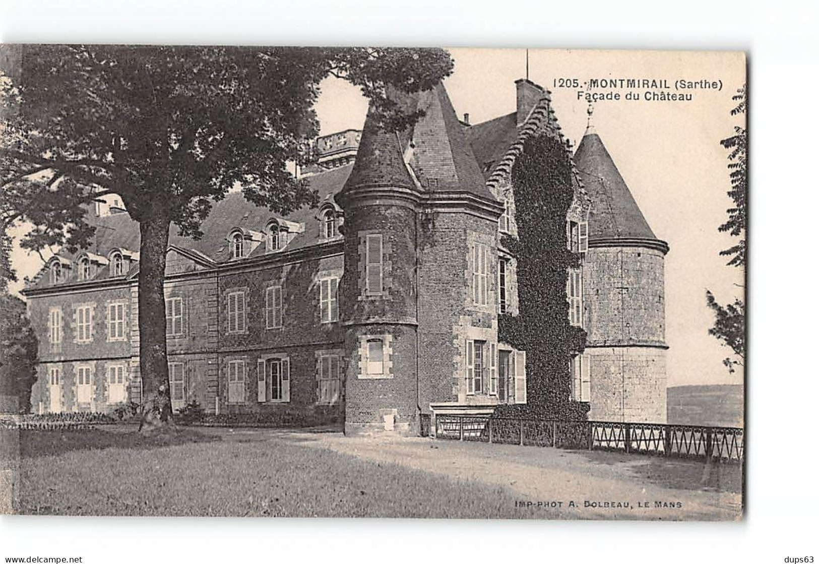 MONTMIRAIL - Façade Du Château - Très Bon état - Montmirail