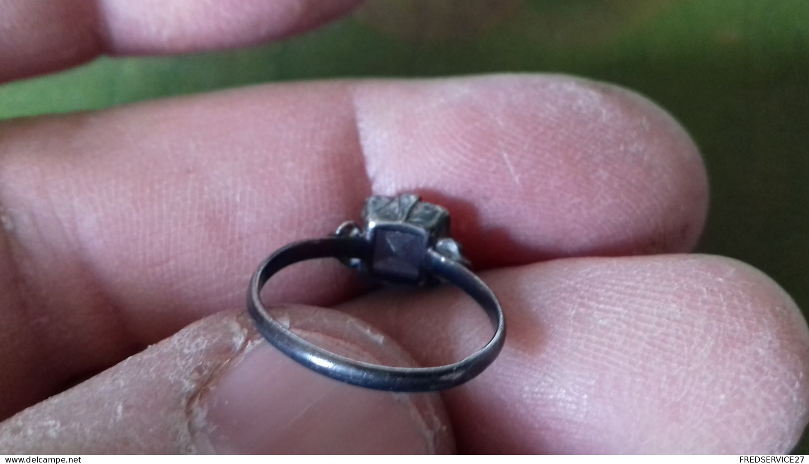 B16 / BAGUE EN ARGENT POINCON - Bagues