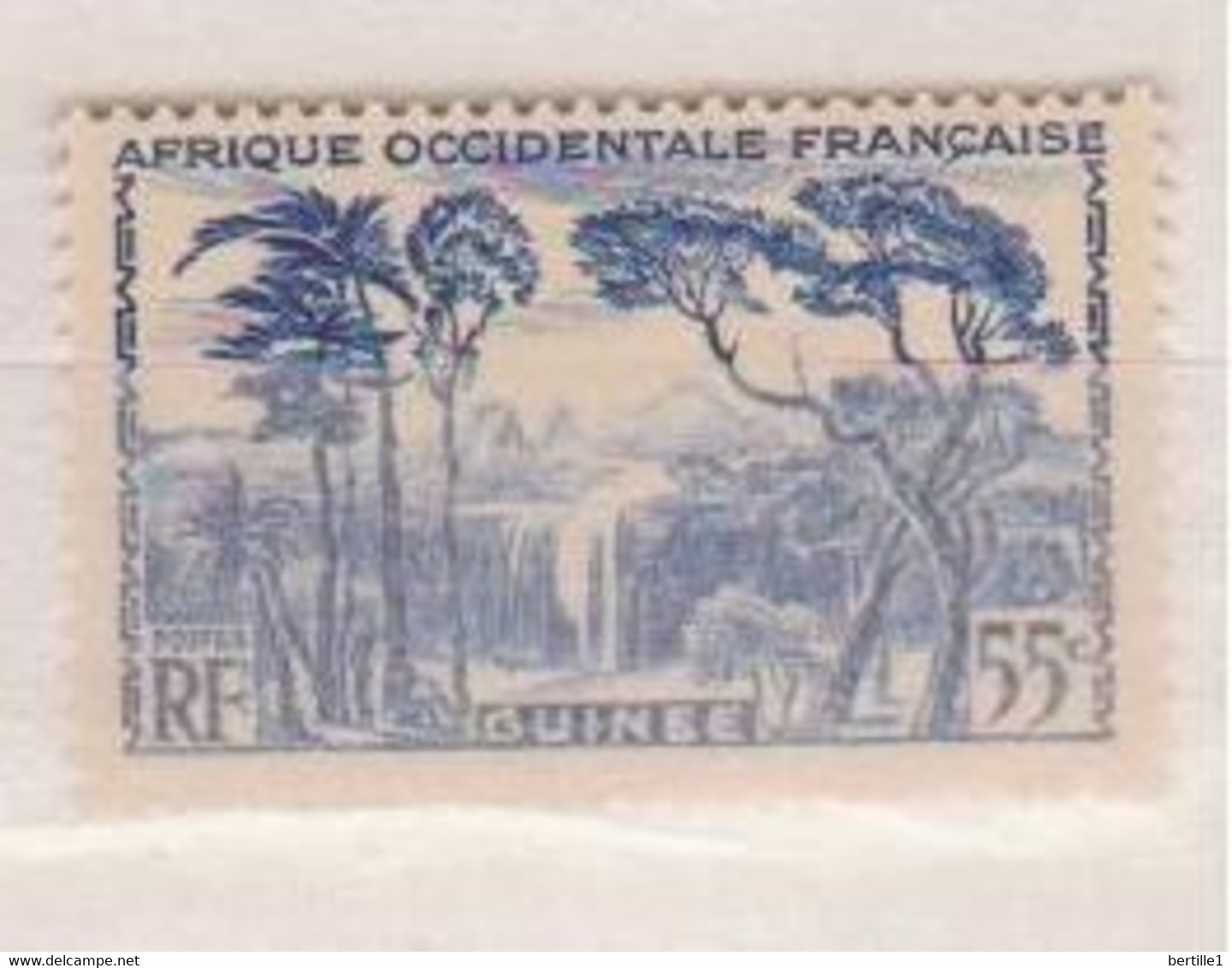 GUINEE        N° YVERT  136  NEUF SANS CHARNIERES  ( NSCH 4 ) - Unused Stamps