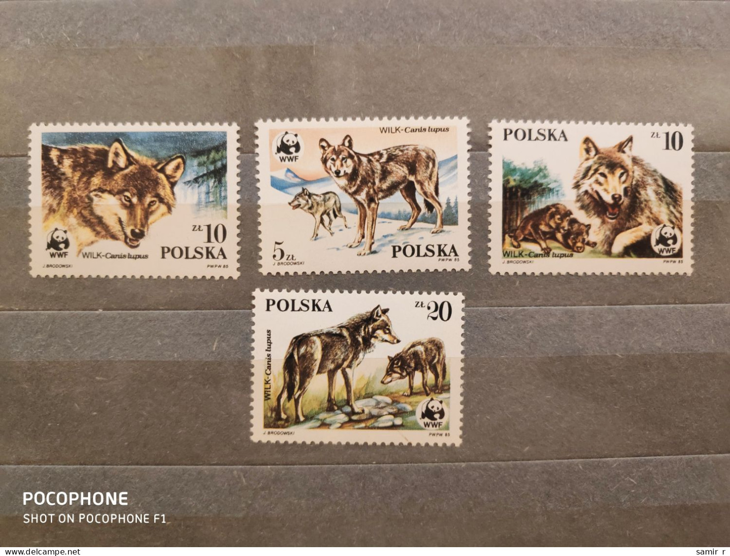 1985	Poland	Wolves (F88) - Unused Stamps