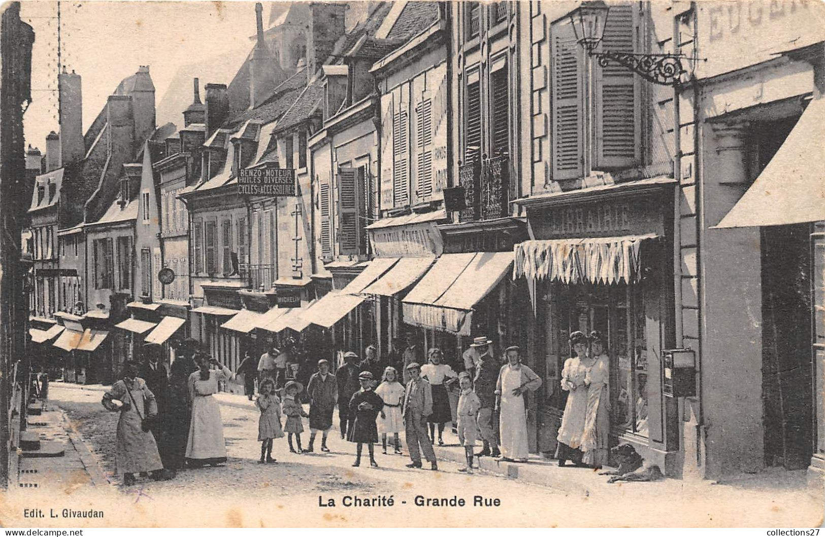 58-LA-CHARITE- GRANDE RUE - La Charité Sur Loire