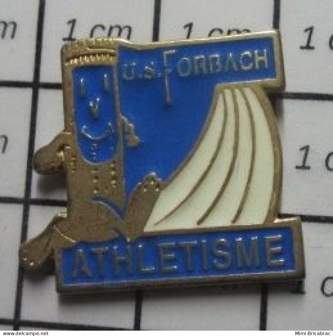 713A Pin's Pins / Beau Et Rare / SPORTS / CLUB ATHLETISME US FORBACH - Athlétisme