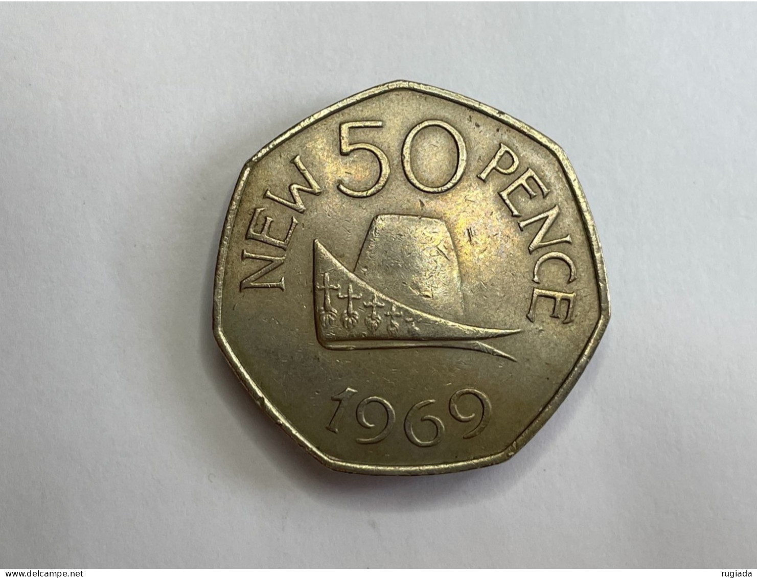 1969 UK Guernsey 50 Pence Coin, XF Extremely Fine - Kanaaleilanden