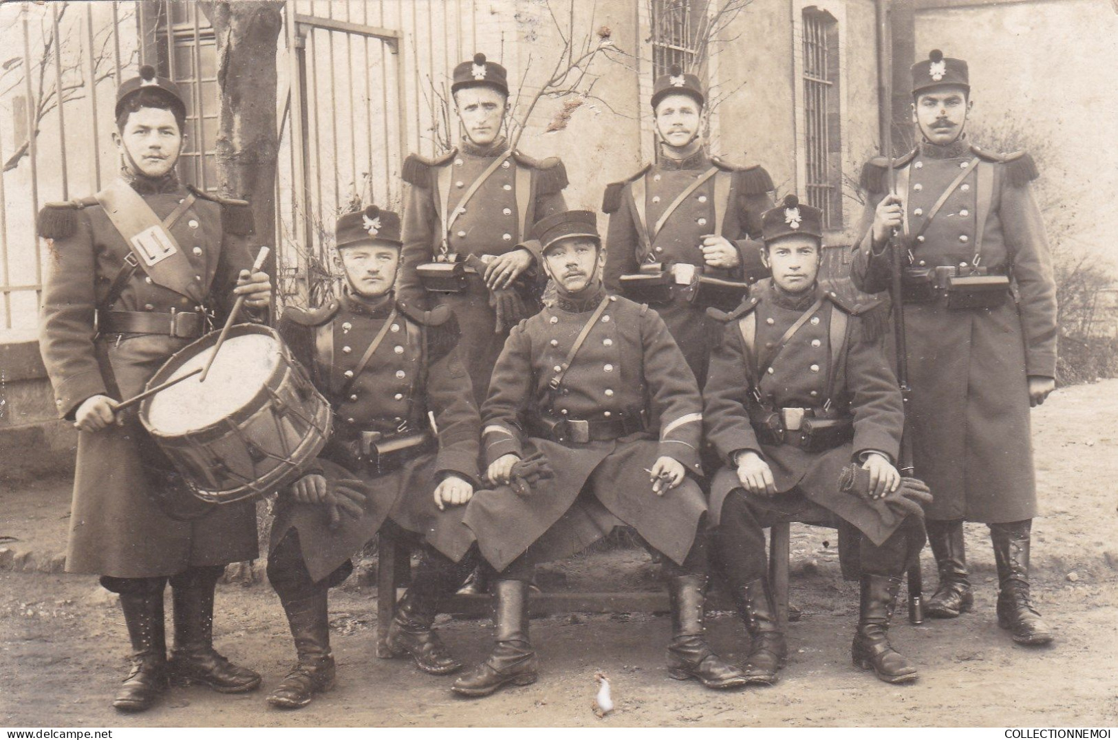 Carte Photo Militaire Avec Tambour Et Tenue - Régiments