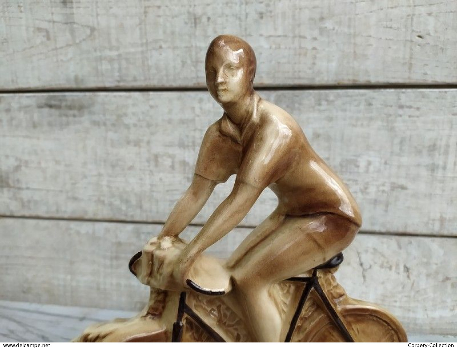 Sculpture Coureur Cycliste Céramique Saint Clément ou Sainte Radegonde ? Signé Barbier Art Déco 1920/1930