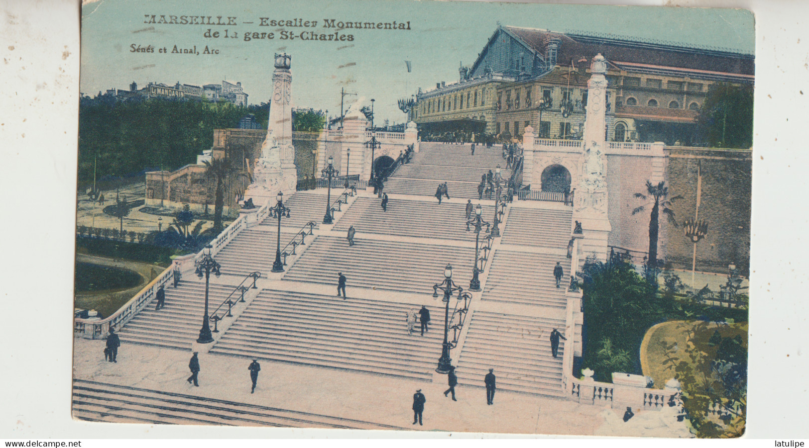 Marseille 13   Carte Circulée Timbrée  L'Escalier Monumental De La Gare Saint Charles Animée - Station Area, Belle De Mai, Plombières