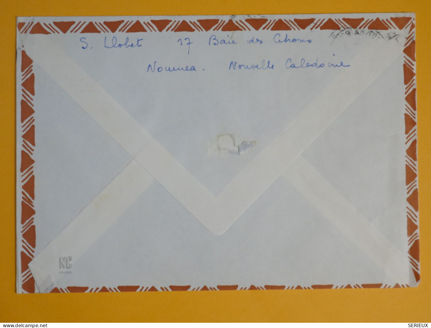 DM6 NOUVELLE CALEDONIE  BELLE   LETTRE   1970 A ARPAJON  FRANCE + + AFF.   INTERESSANT+ + - Briefe U. Dokumente