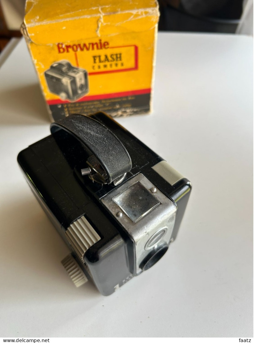 Kodak Brownie Flash Camera Et Boite D'origine (6x6 Bobine 620 - 1950-1960) - Cámaras Fotográficas