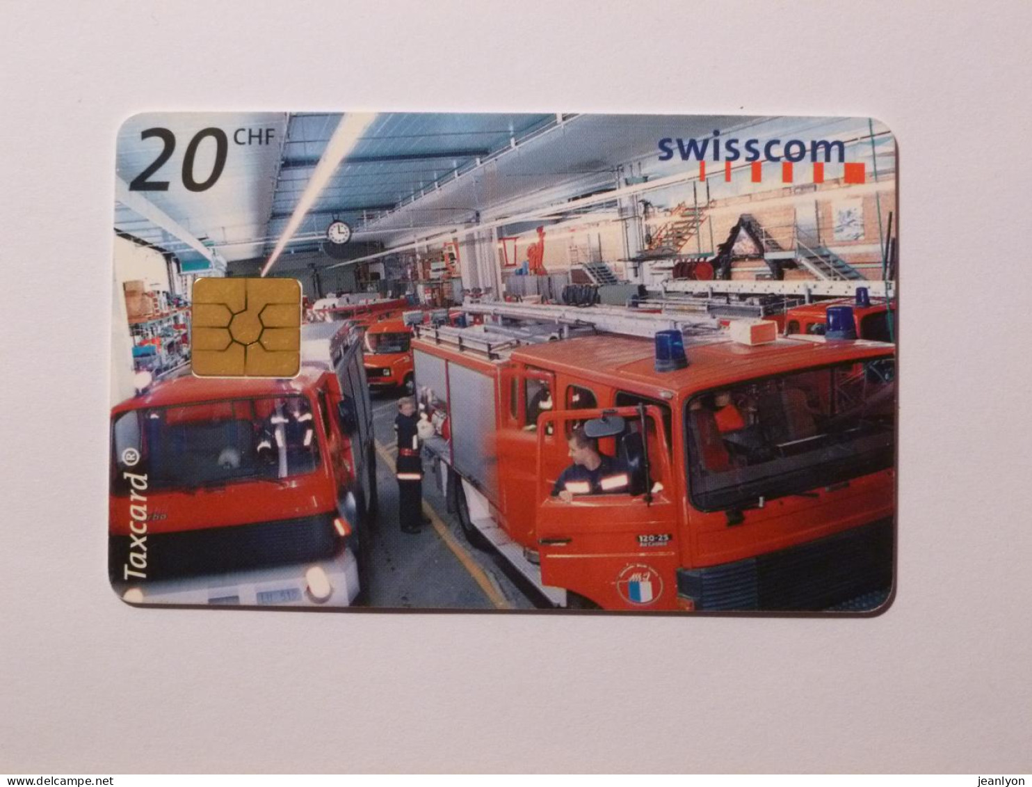 POMPIERS / CAMION AVEC GRANDE ECHELLE - Ville De Lucerne - Télécarte Suisse Swisscom - Feuerwehr