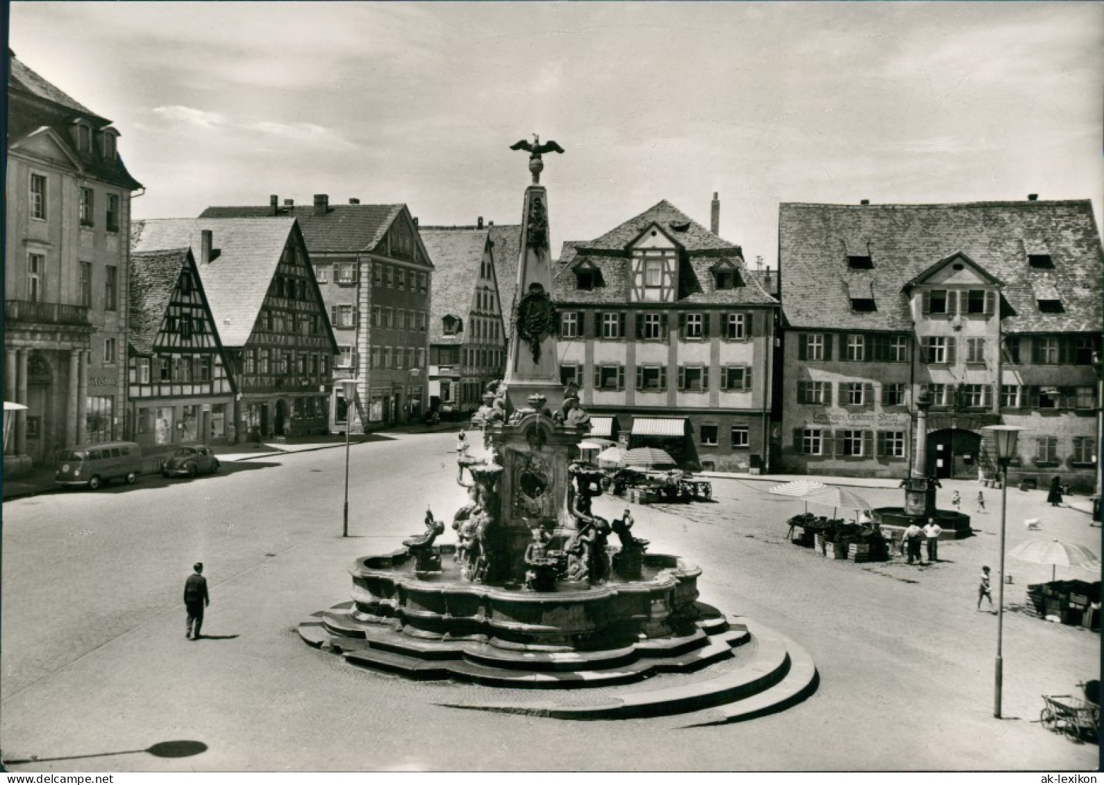 Ansichtskarte Schwabach Marktplatz, Brunnen, Personen, Häuser Partie 1965 - Schwabach