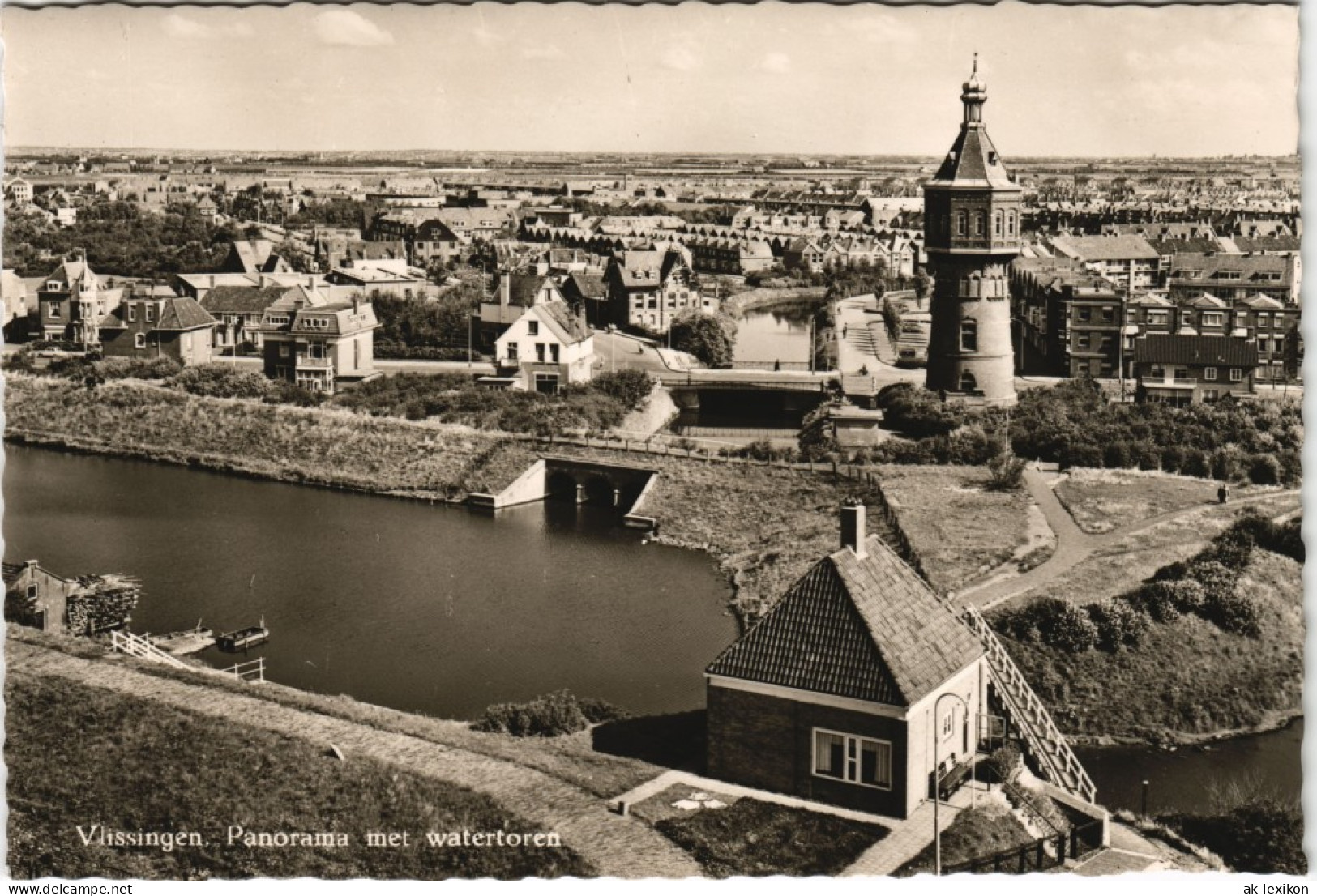 Postkaart Vlissingen Panorama Met Watertoren 1950 - Vlissingen