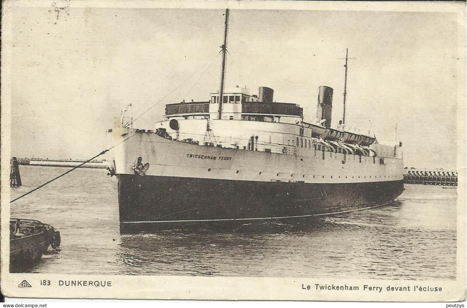 Cpa 59 Dunkerque Bateau Le Twickenham Ferry Devant L'ecluse  L5/05 - Ferries