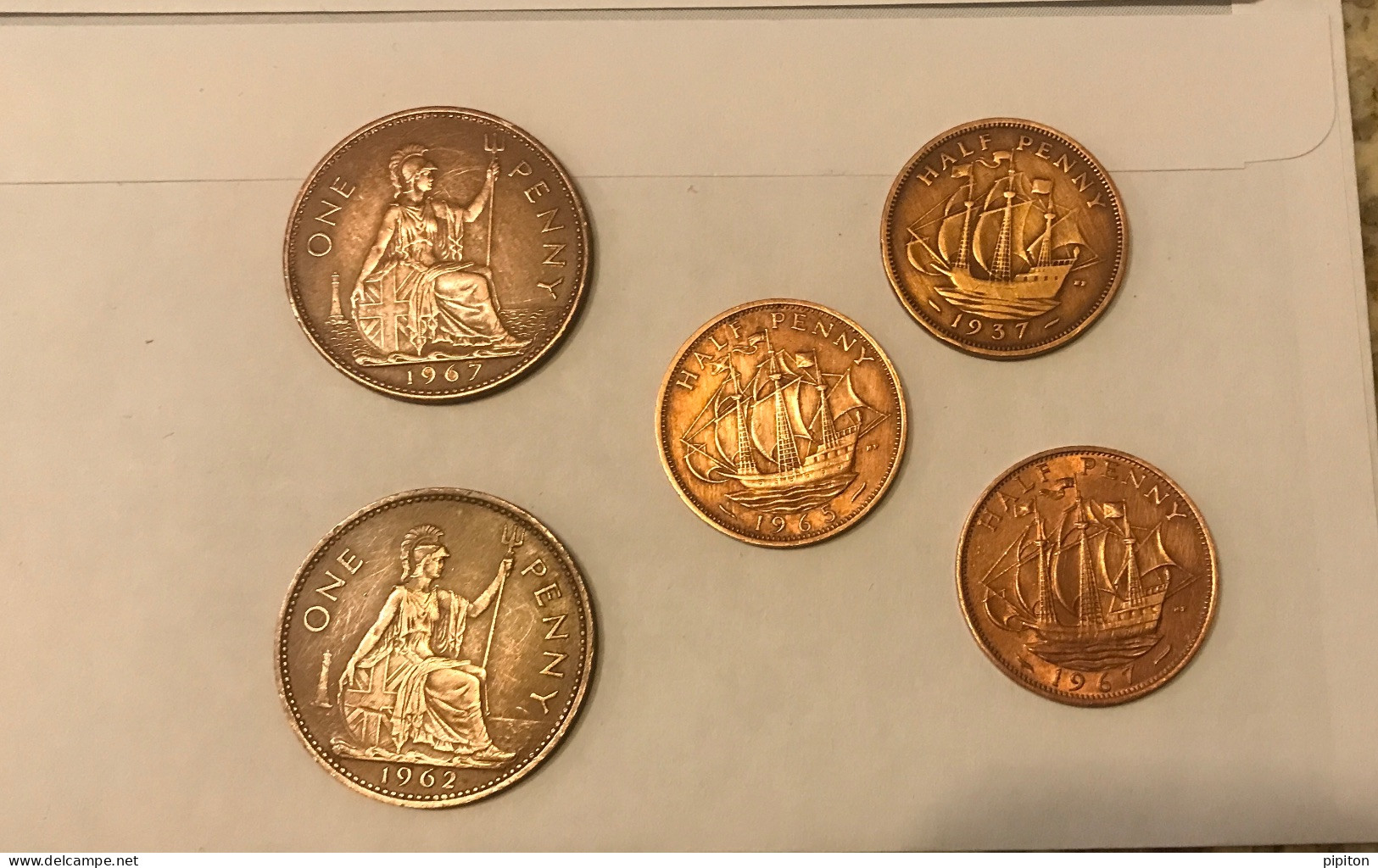 5 Pièces De Monnaie Grande Bretagne 1 Penny Et 1/2 Penny - Altri & Non Classificati