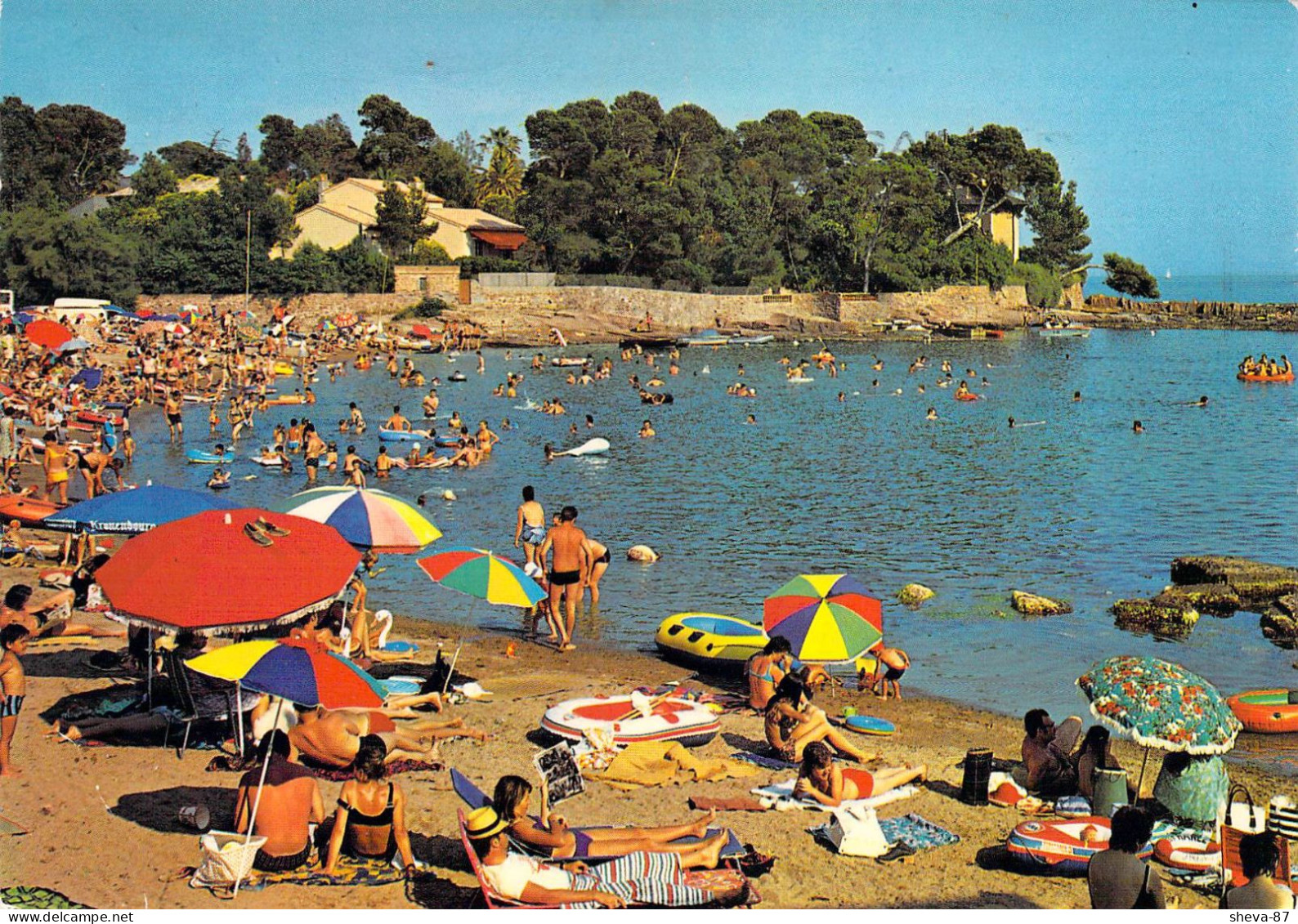 83 - Boulouris - Une Plage - Boulouris