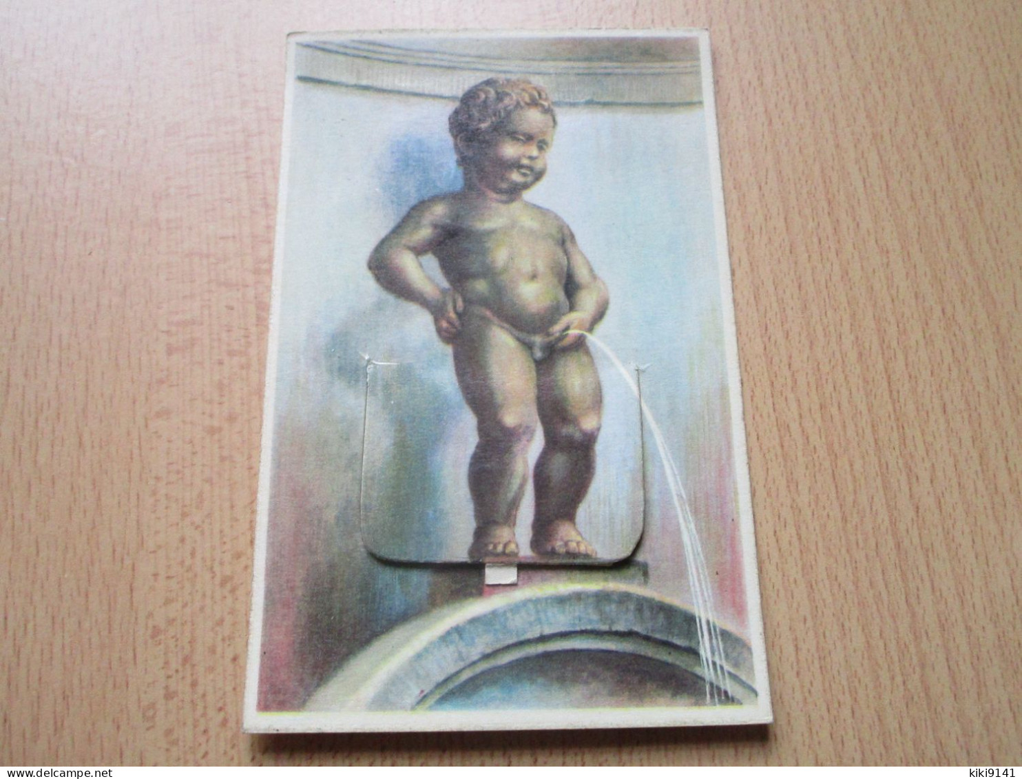 Souvenir De Mannekenpis (carte à Système 10 Vues) - Public Transport (surface)