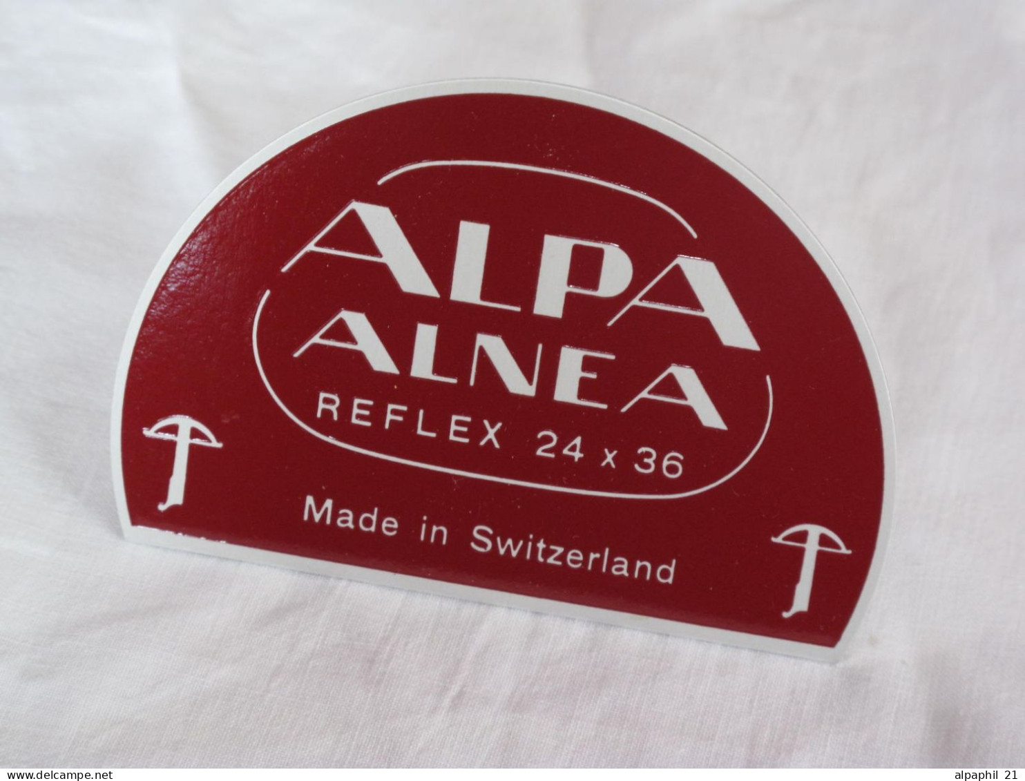 Alpa Reflex, Metal Display Sign - Red - Matériel & Accessoires