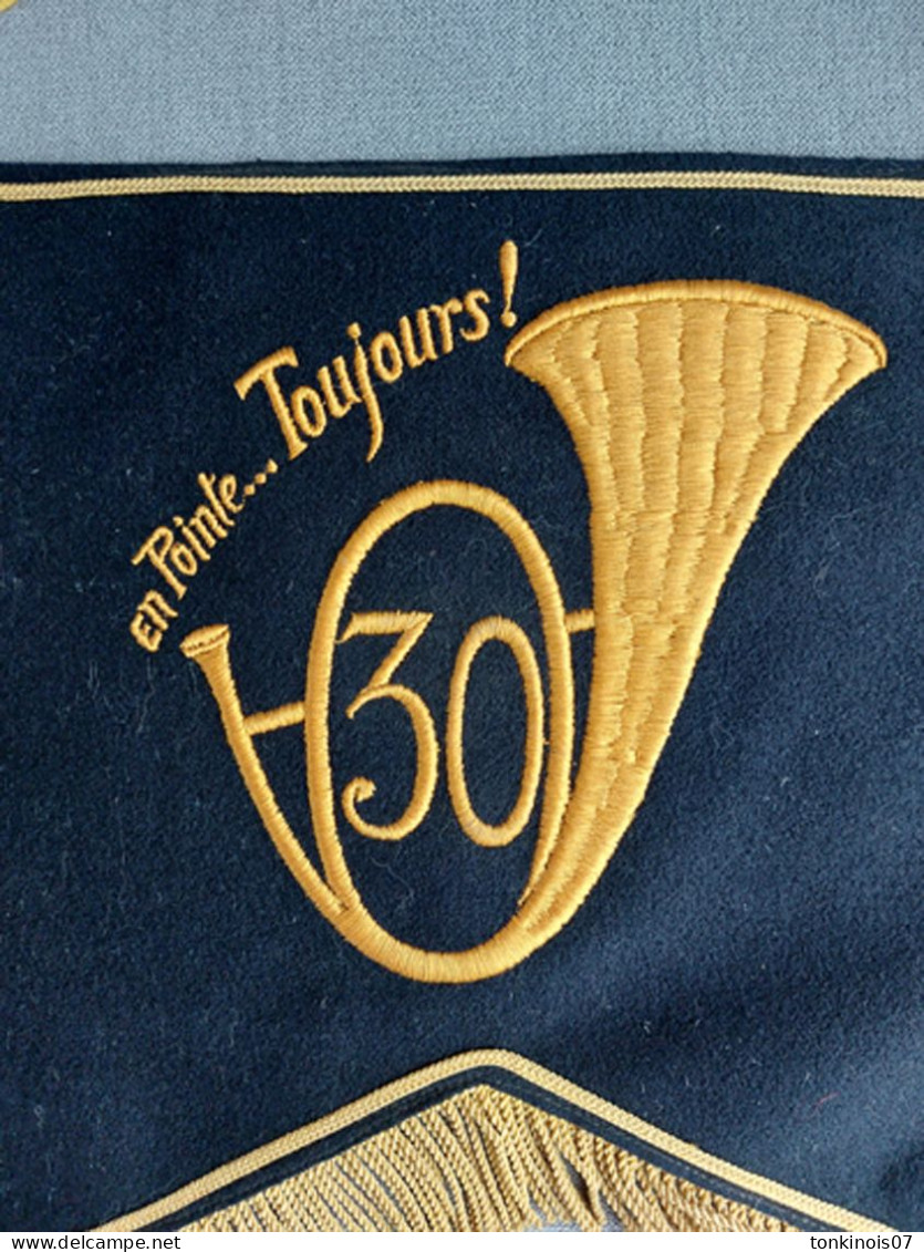 Fanion De Clairon 30e Bataillon De Chasseurs - Sonstige & Ohne Zuordnung