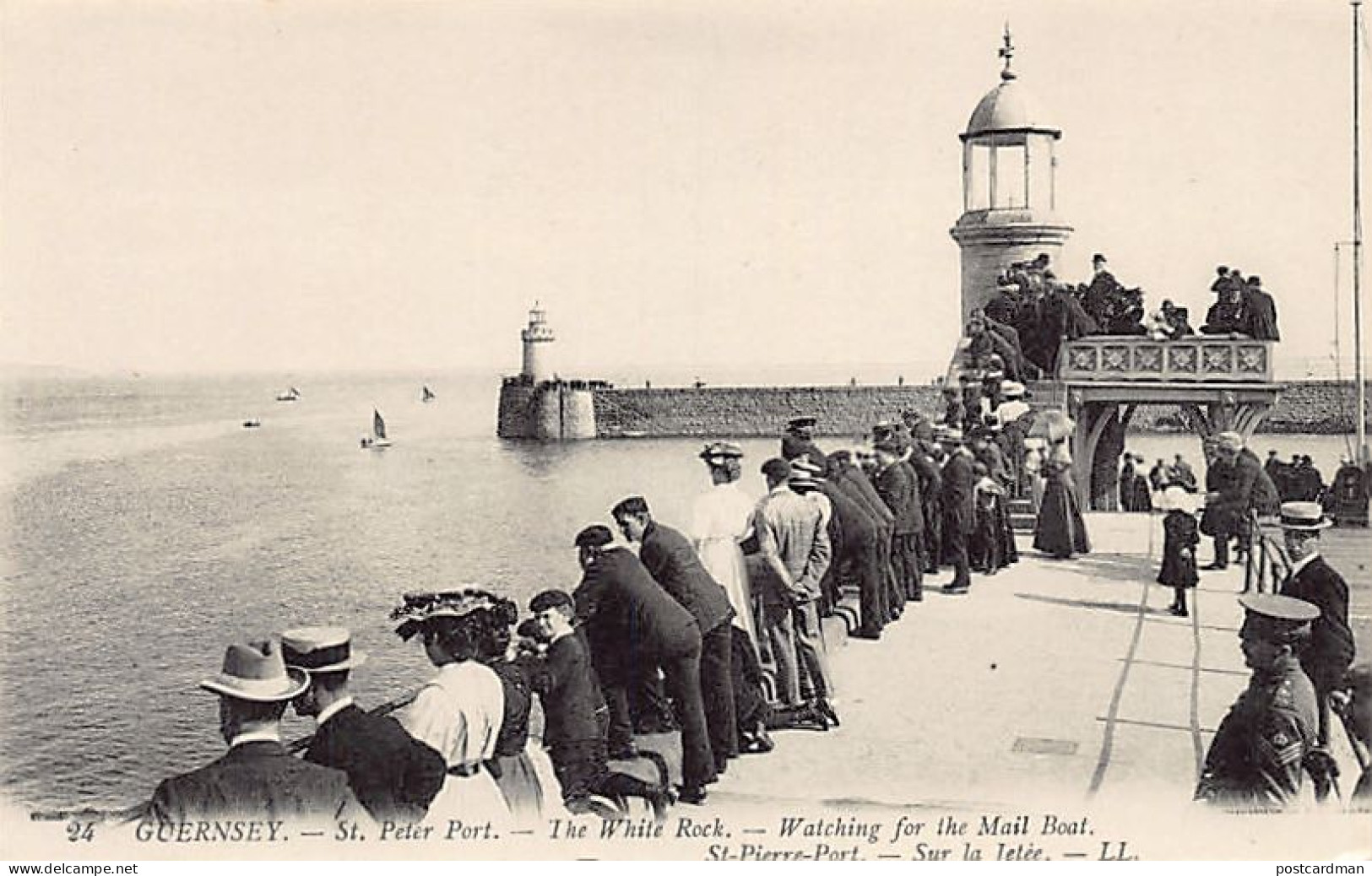 Guernsey - ST. PETER PORT - The White Rock - Watching For The Mail Boat - Publ. Levy L.L. 24 - Guernsey