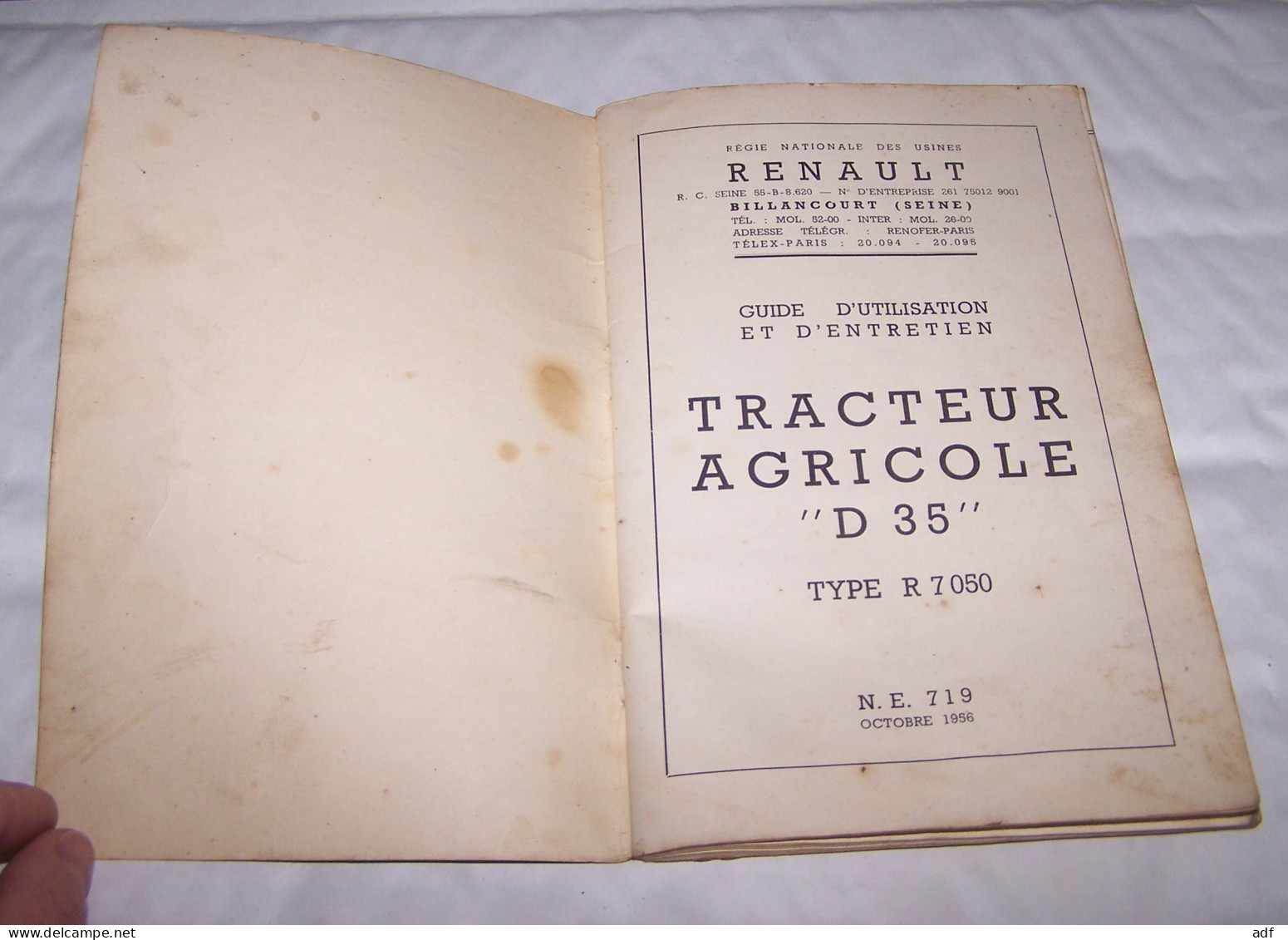 GUIDE D'UTILISATION ET D'ENTRETIEN TRACTEUR RENAULT TYPE R. 7050, 1956, AGRICULTURE, TRACTEURS - Traktoren