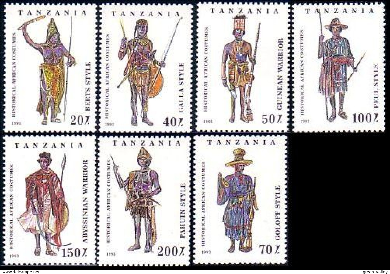 866 Tanzania African Traditional Costumes Traditionnels Africains MNH ** Neuf SC (TZN-17a) - Tanzania (1964-...)