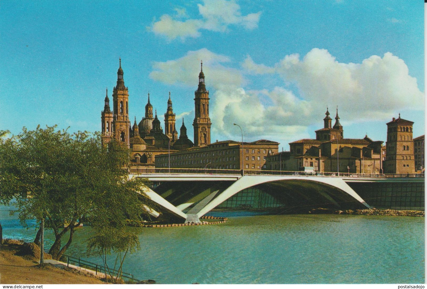 (C177) ZARAGOZA . PUENTE DE SANTIAGO Y BASILICA DE EL PILAR ... UNUSED - Zaragoza