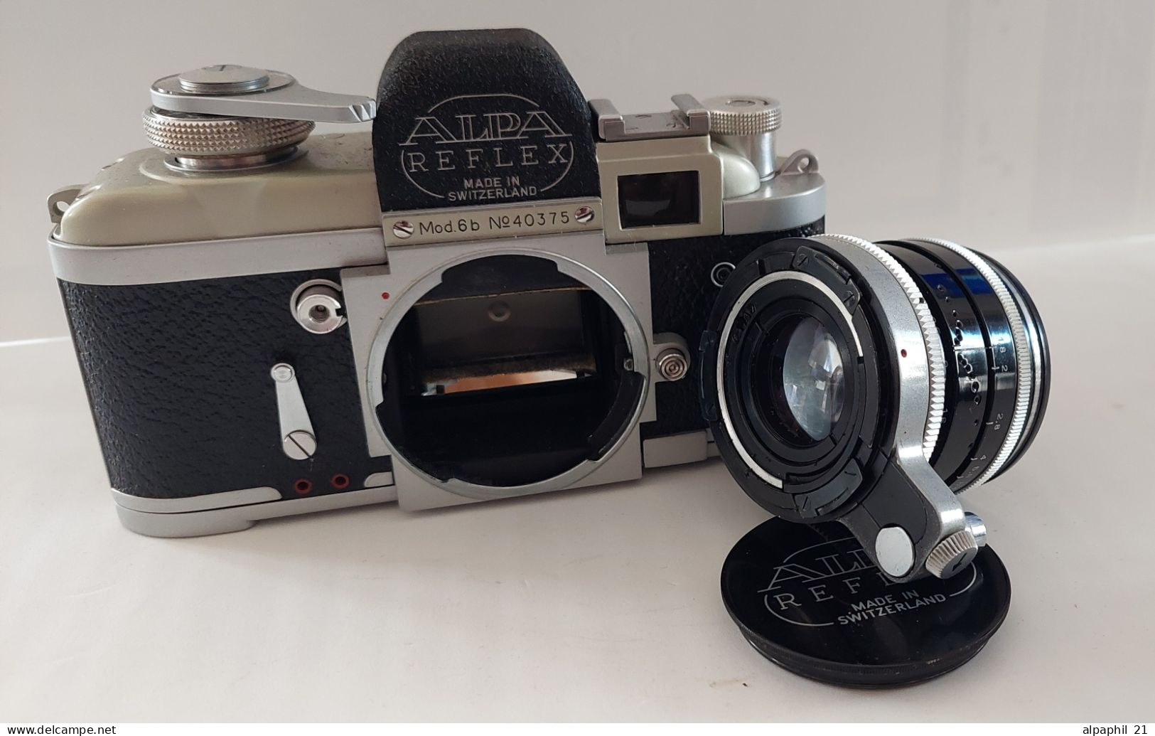 Alpa Reflex 6b With Kern-Macro-Switar 1.8/50mm - Cameras