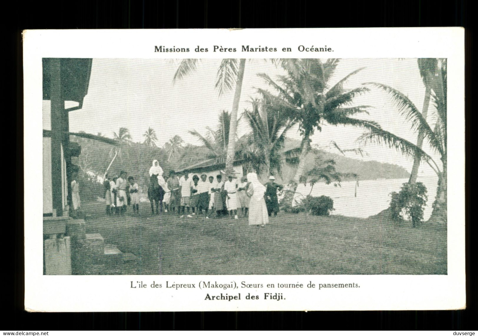 Archipel Des Fidji Magokaï Ile Des Leepreux Soeur En Tournée De Pansements - Fidschi