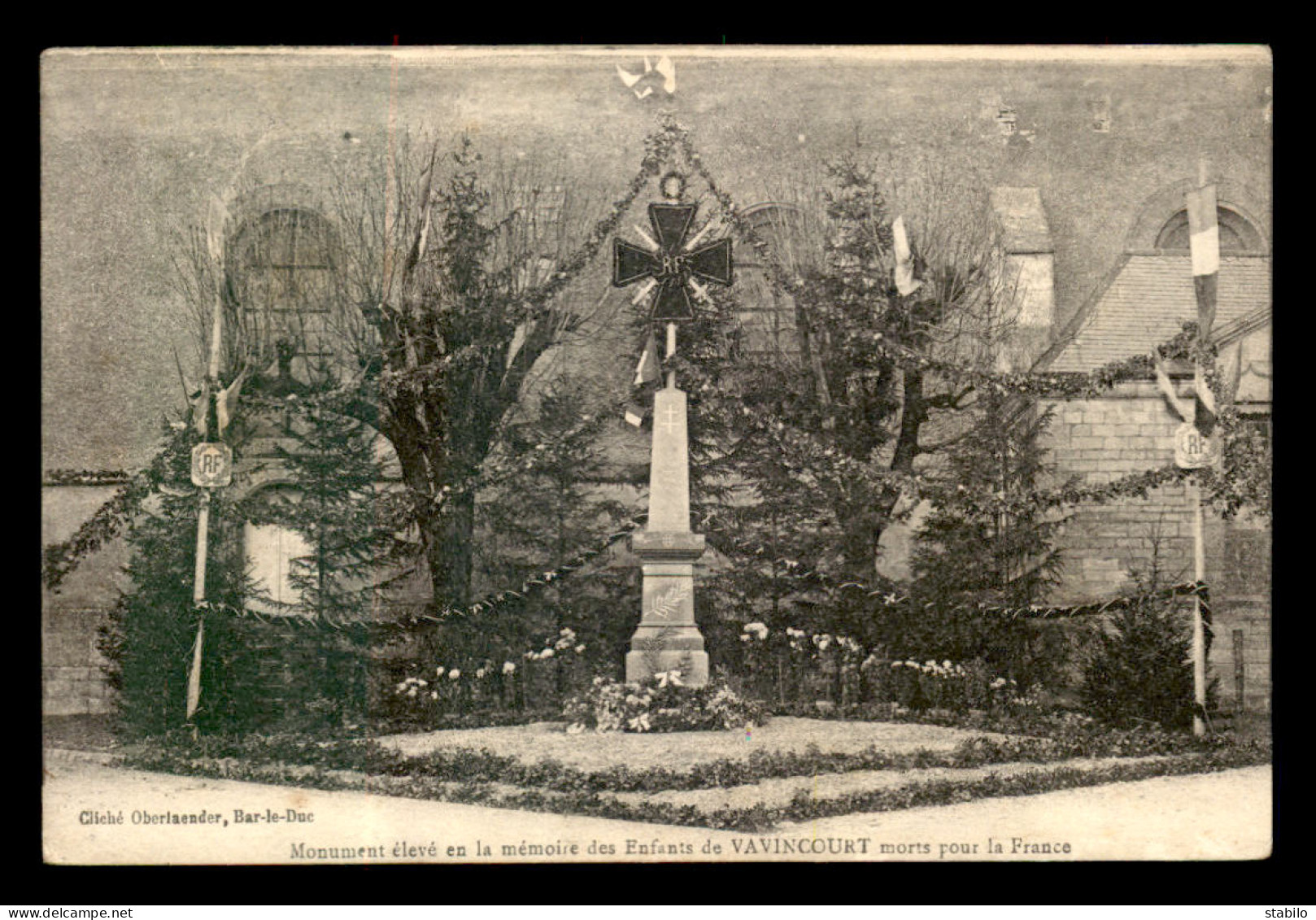 55 - VAVINCOURT - MONUMENT AUX MORTS - EDITEUR OBERLAENDER - Vavincourt