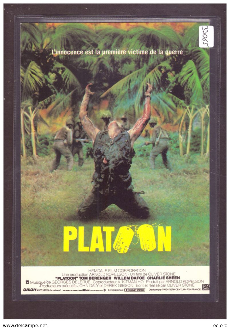 FORMAT 10x15cm - AFFICHE DU FILM  " PLATOON " - TB - Affiches Sur Carte