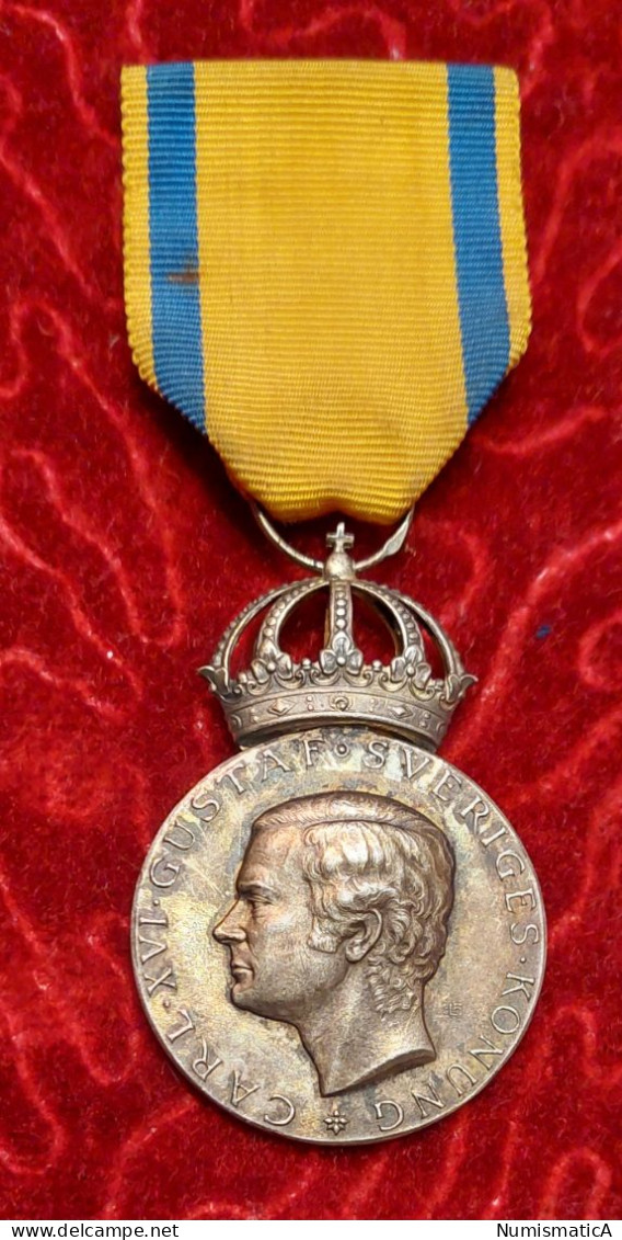 Silver Medal for Merit with Crown- Sweden