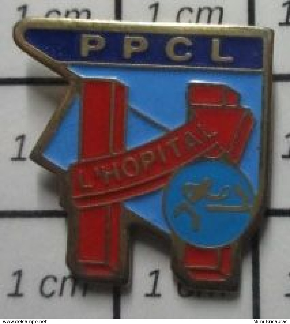 713B Pin's Pins / Beau Et Rare / SPORTS / TENNIS DE TABLE CLUB TTC PING PONG L'HOPITAL - Tafeltennis