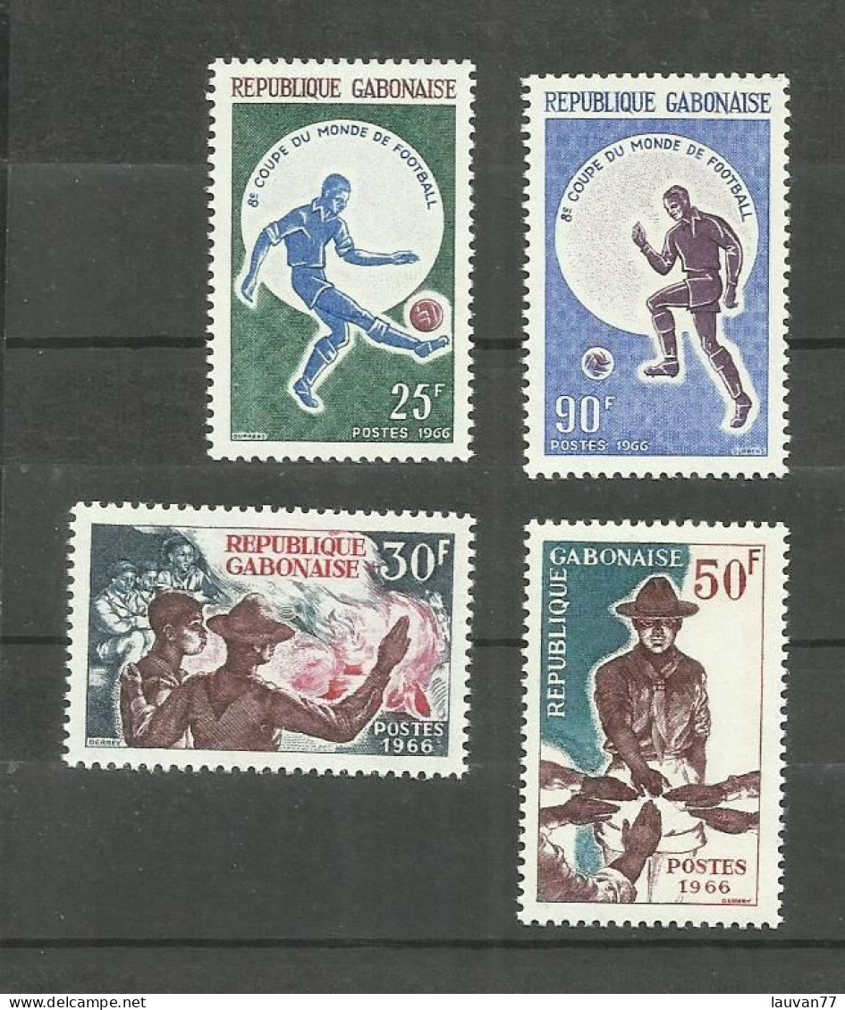 Gabon N°194, 195, 199, 200 Neufs** Cote 5.20€ - Gabon