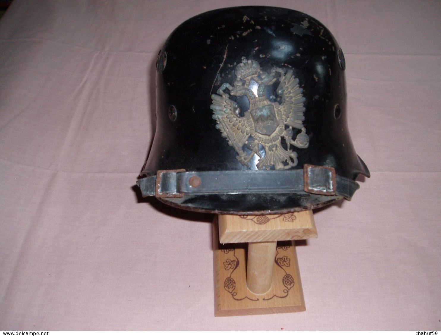 UN CASQUE AUTRICHIEN DE 1914/1918 Avec AIGLE  COMPLET En Bon Etat Voir PHOTOS. - Casques & Coiffures