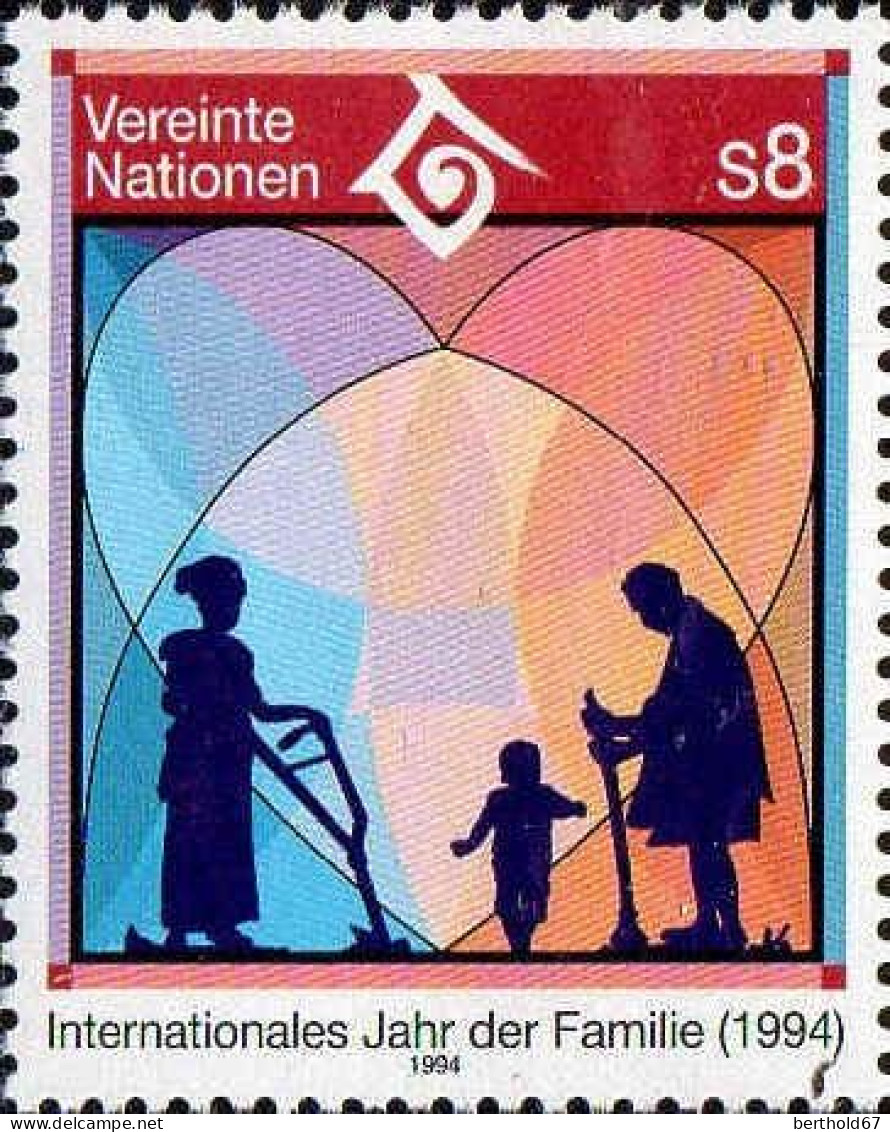 ONU (Vienne) Poste N** Yv:181 Mi:161 Internationales Jahr Der Famillie - Unused Stamps