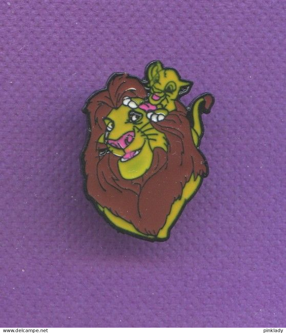 Superbe Pins Disney Roi Lion Q847 - Disney