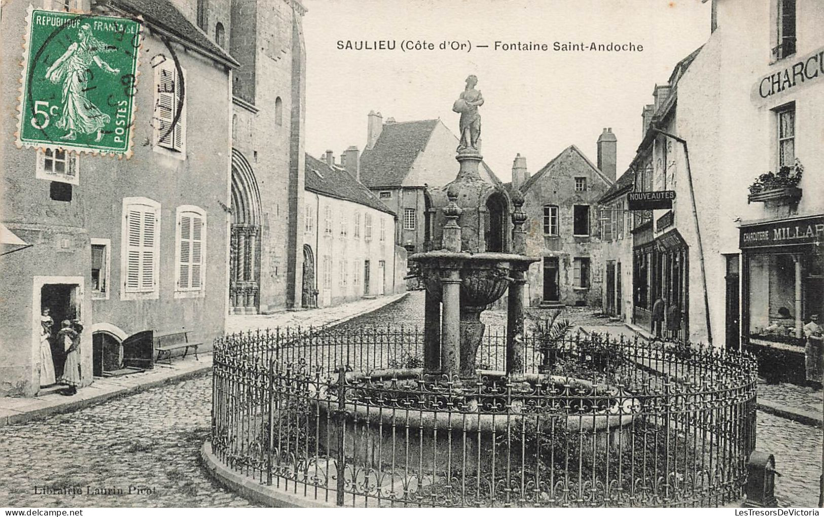 FRANCE - Saulieu - Fontaine Saint Andoche - Carte Postale Ancienne - Saulieu