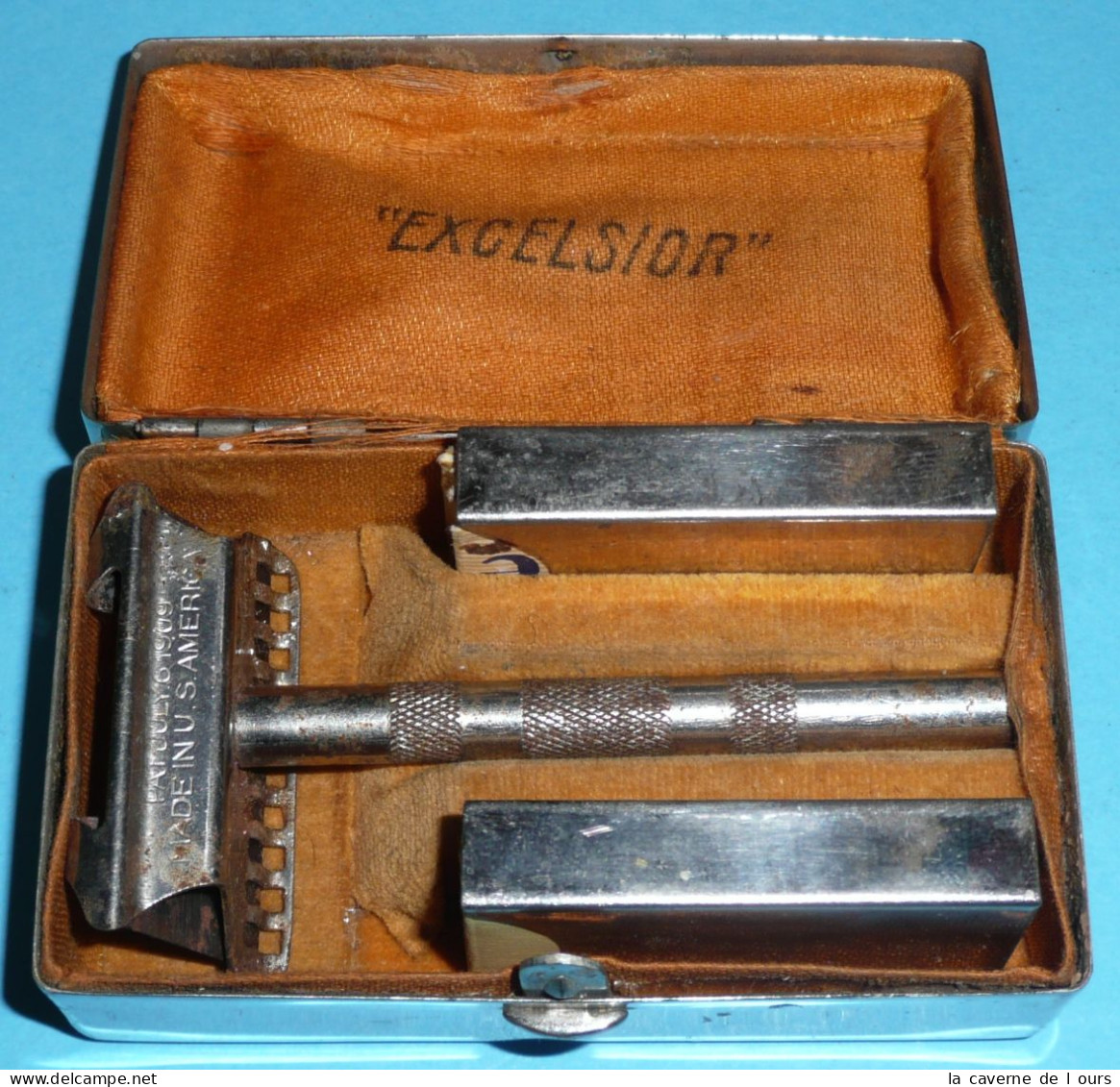 Rare Ancien Coffret Excelsior Avec Rasoir à Main Et étuis De Lames, Made In USA, Barber Shop Safety Razor - Materiale Di Profumeria