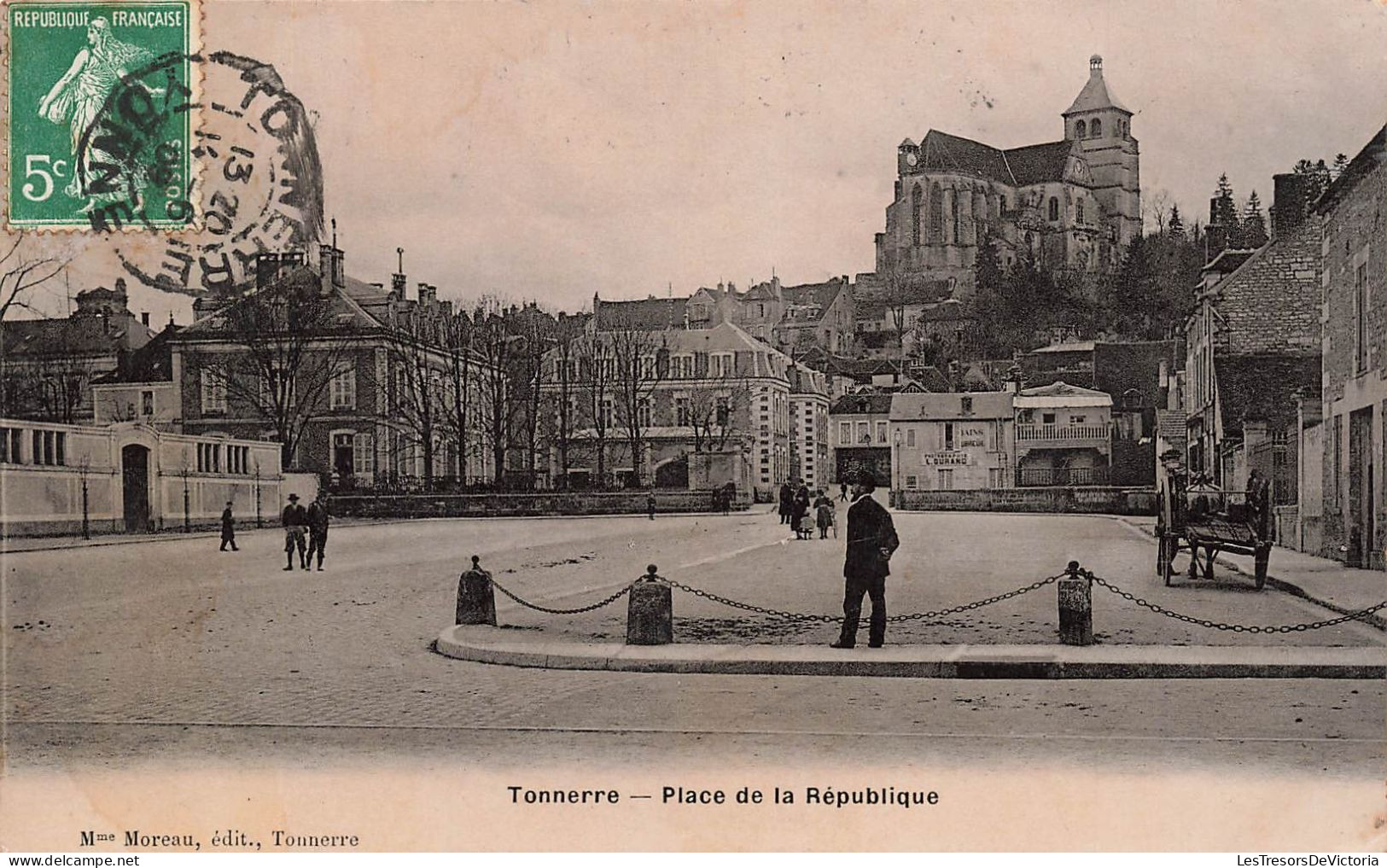 FRANCE - Tonnerre - Vue Sur La Place De La République - Animé - Carte Postale Ancienne - Tonnerre