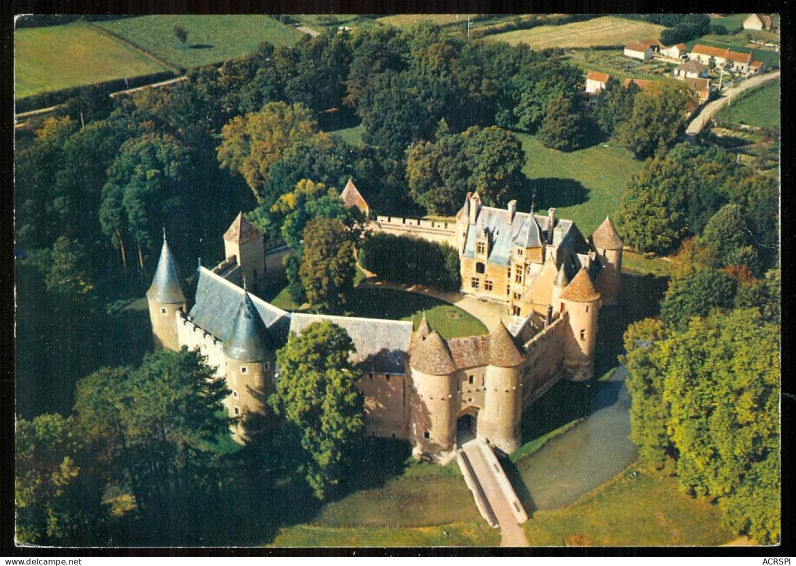 AINAY  LE  VIEIL   Le Chateau  édition La Cigogne VV 1646 - Ainay-le-Vieil
